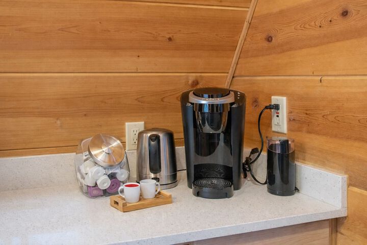 Breakfast/Coffee Service 9 of 47