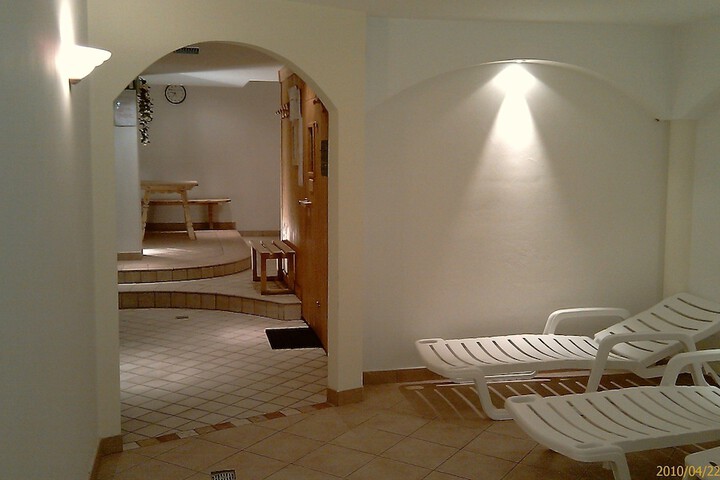 Spa 16 of 24