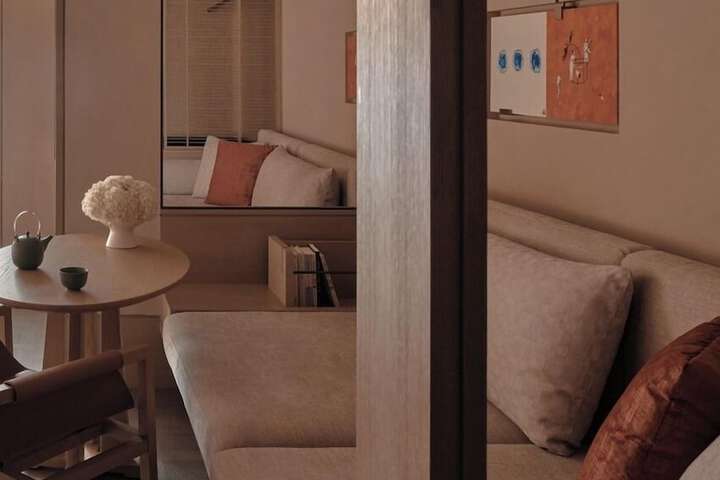 Room 47 of 98