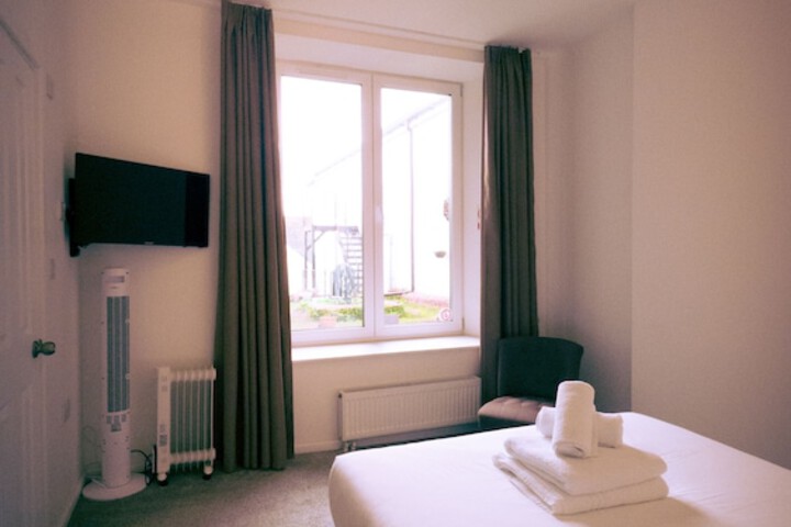 Room 7 of 60