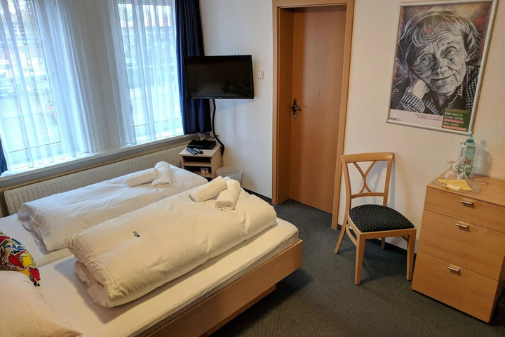 guest_rooms