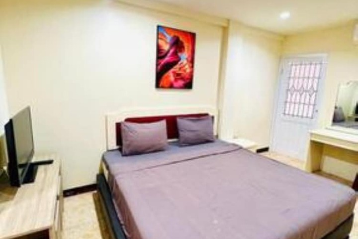 Room 13 of 53