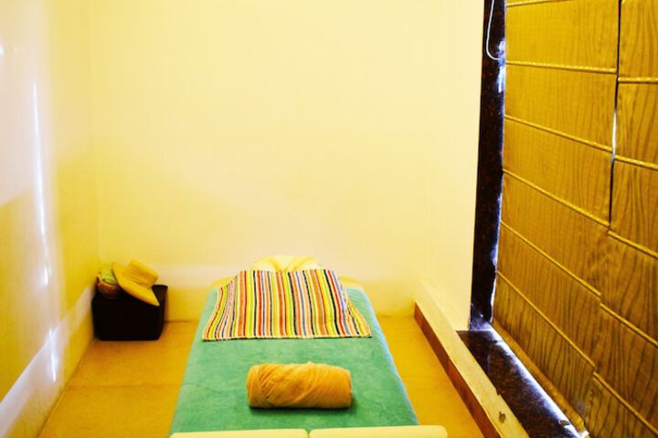 Room 19 of 34