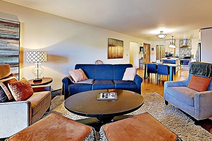Image of New Listing! Renovated W / Spa - Near Skiing 2 Bedroom Condo