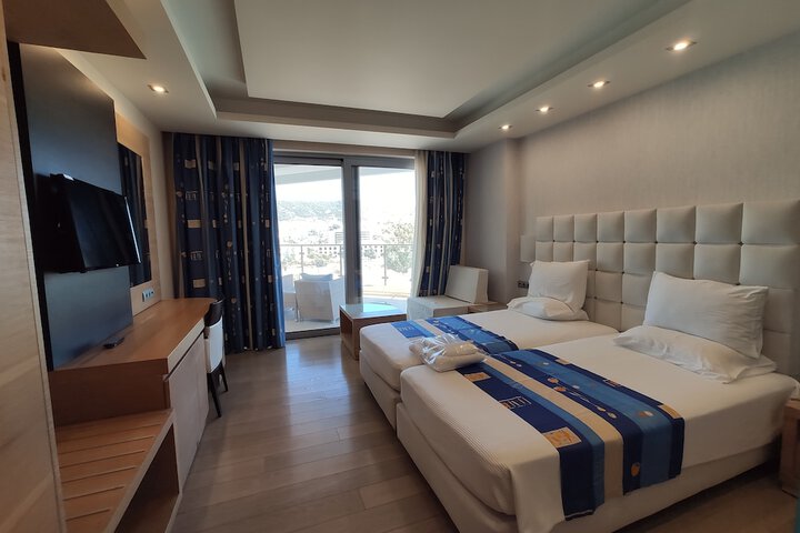 Room 20 of 171