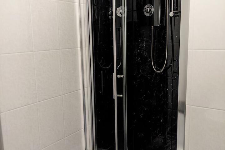 Room 18 of 35