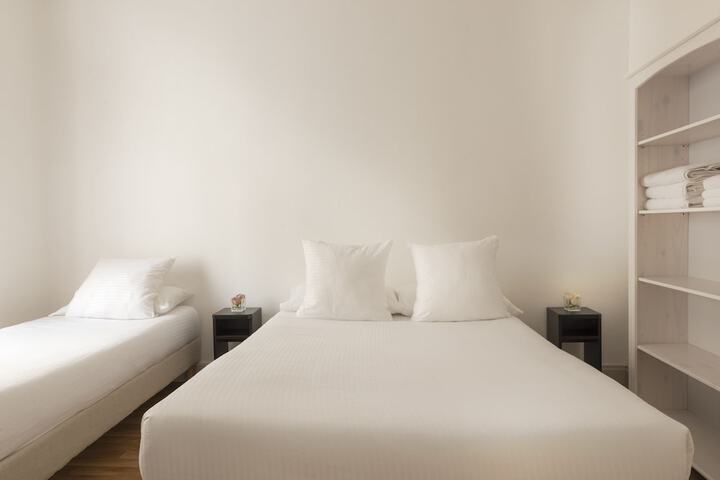 Room 7 of 39