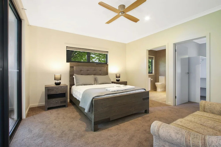 Room 3 of 13