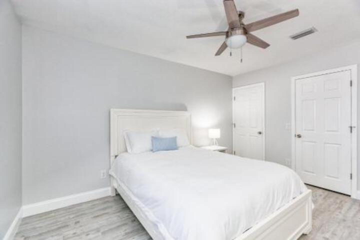 Wisteria Townhouse Unit D Townhouse in Panama City Beach, FL