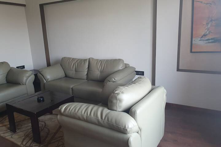 Room 13 of 75
