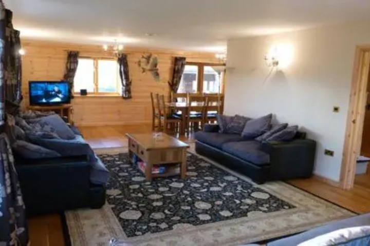 Room 3 of 19