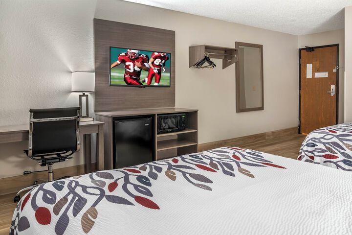 Room 18 of 35