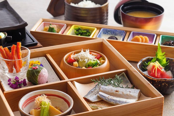 Breakfast/Coffee Service 76 of 90