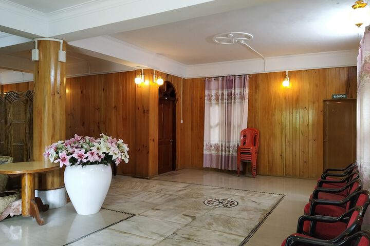 Hotel Interior 4 of 55