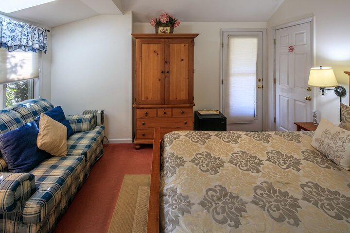 Room 54 of 95