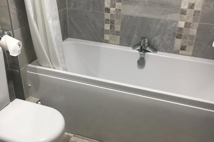 Room 25 of 59