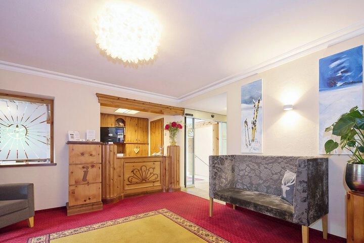Hotel Interior 2 of 188