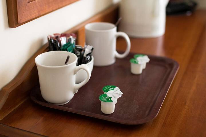 Breakfast/Coffee Service 13 of 21
