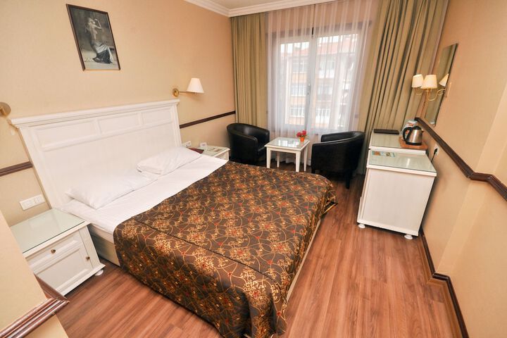 Room 78 of 114