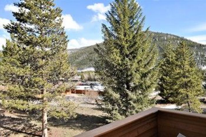 Hotel View 221 of 222