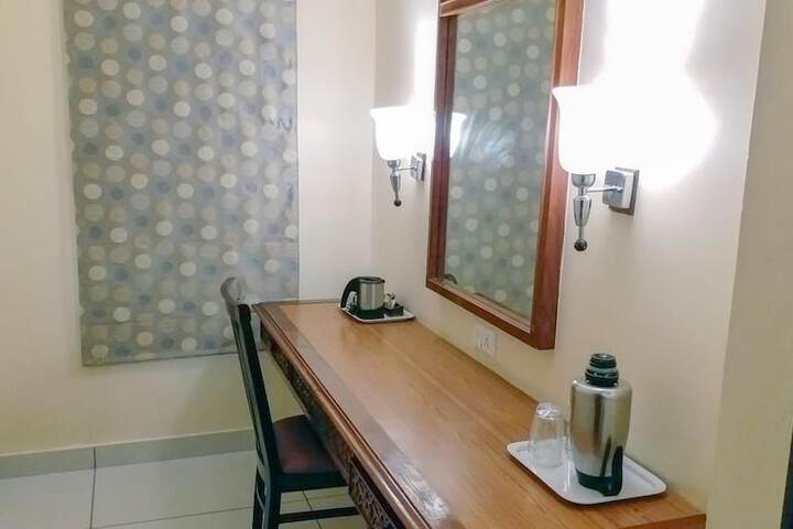 Room 17 of 41