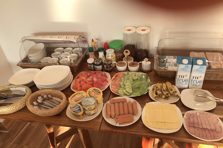 Breakfast/Coffee Service 34 of 62