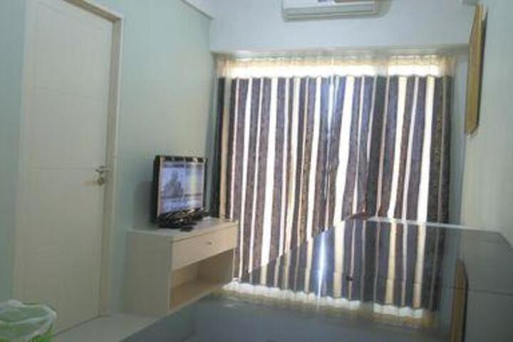 Apt Tanglin 2Br Griya Gailen 1 Atas Pakuwon Mall