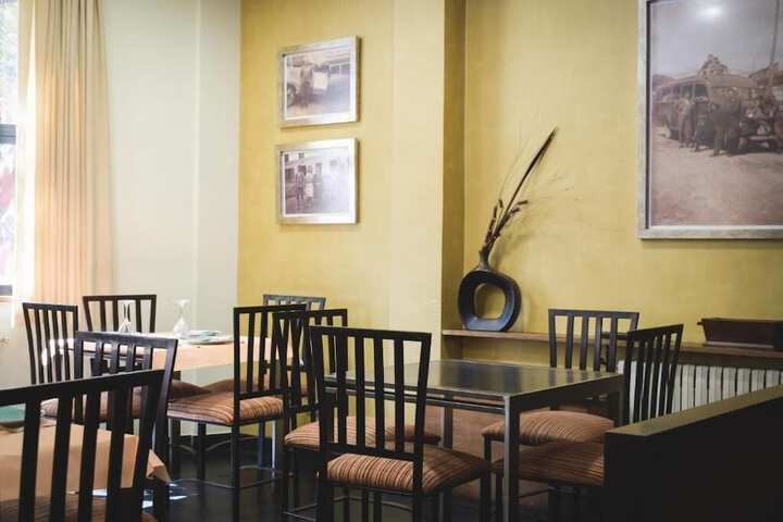 Dining 21 of 41
