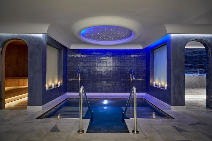 Spa 102 of 129