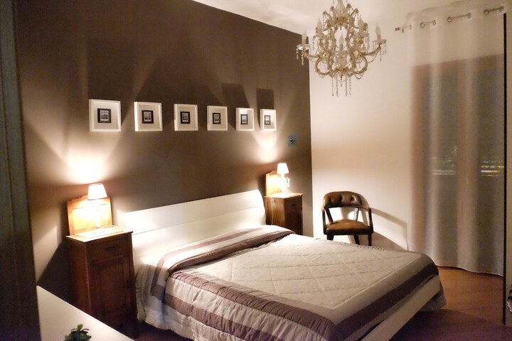 Room 5 of 67