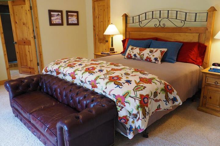 Room 11 of 52
