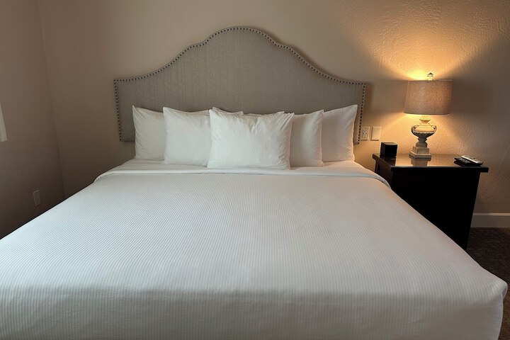 Room 6 of 149