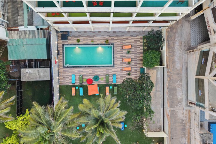 Hotel 63 of 63