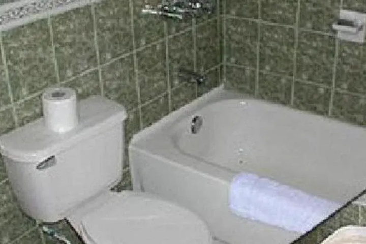 Photo 8
