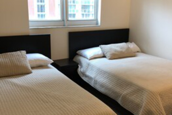 Room 9 of 14