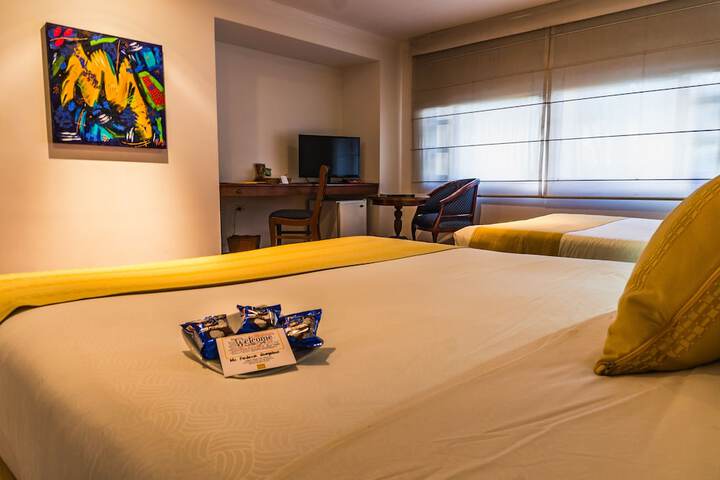 Room 11 of 39