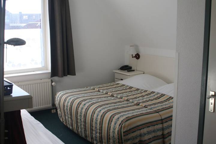 Room 46 of 139