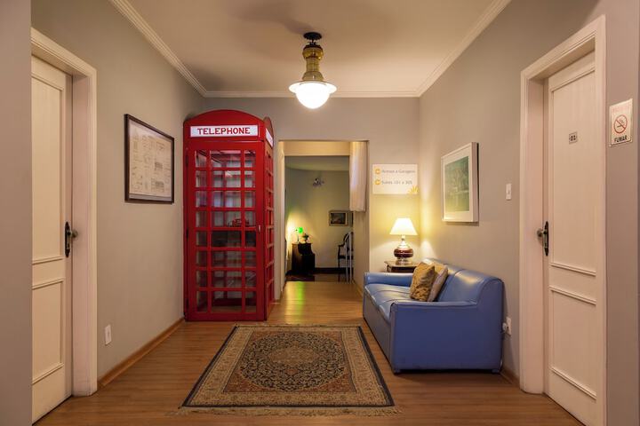 Room 17 of 35