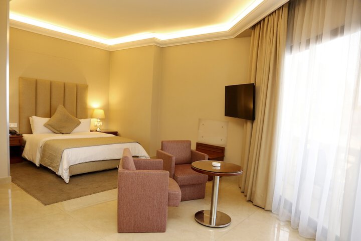 Room 38 of 81