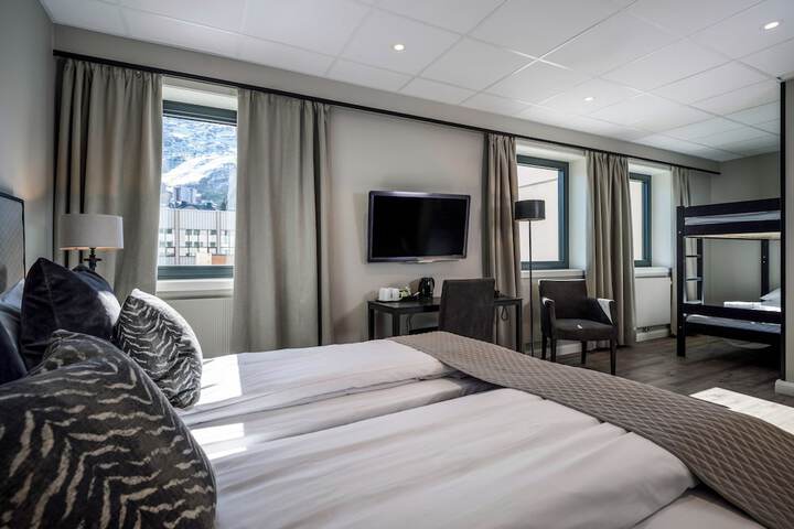 Room 20 of 80