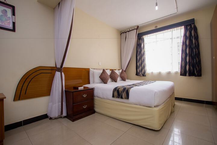 Room 19 of 68