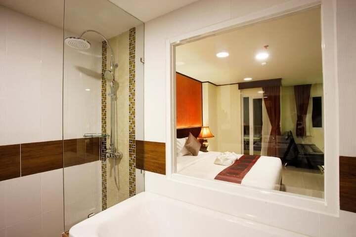 Room 29 of 56