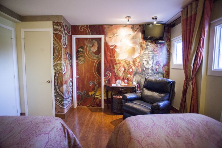 Room 3 of 36