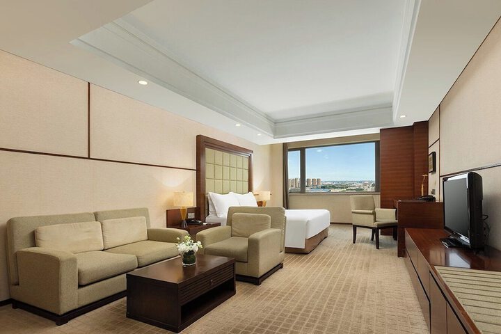 Room 20 of 85