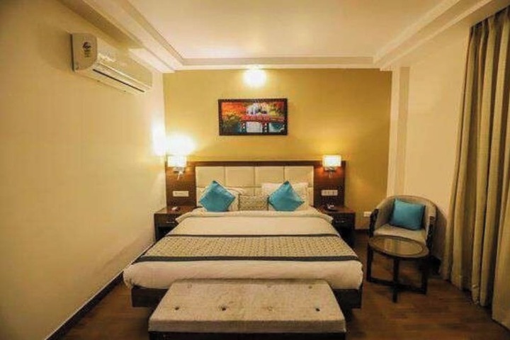 Room 7 of 46