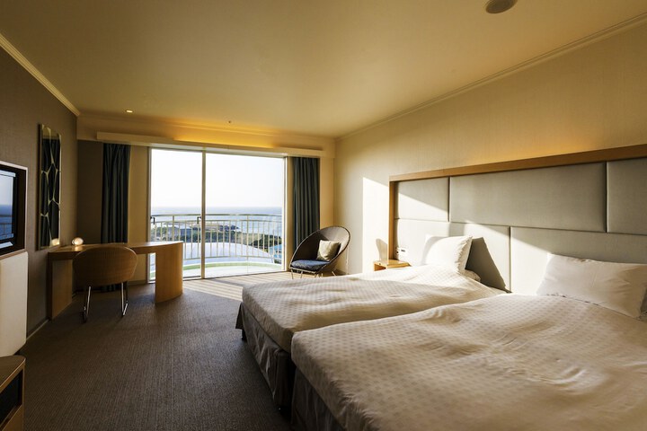Room 30 of 145