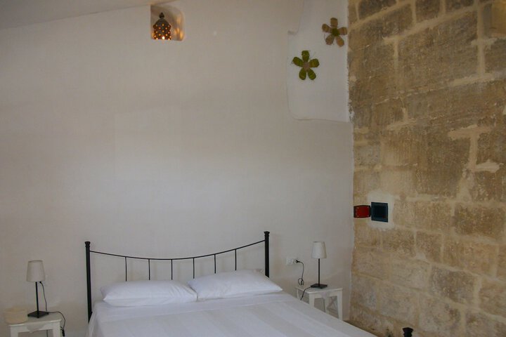 Room 4 of 44