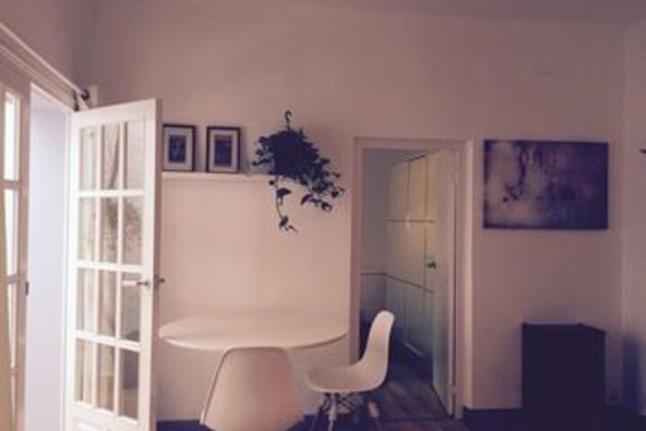 Room 183 of 309