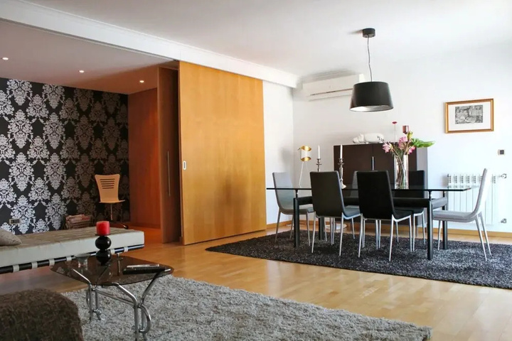 Room 3 of 12