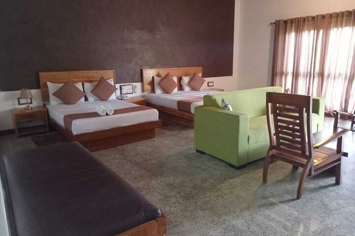Room 5 of 22